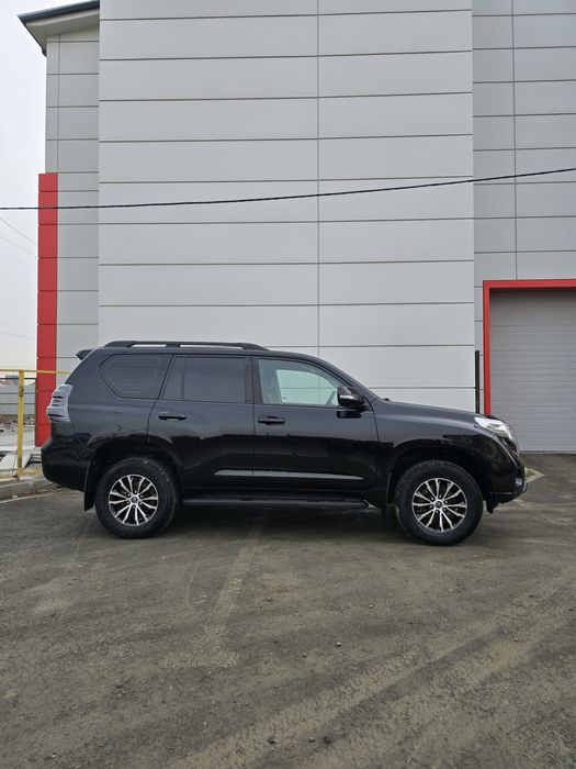 Ланд крузер прадо 150