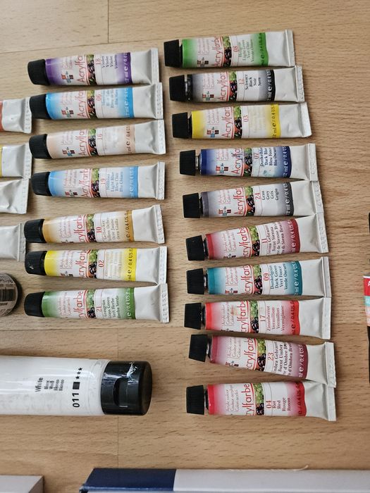 Комплект бои за художници маслени, темперни гваш, акрилни