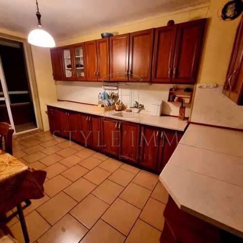 Продава се Етаж от къща в Разград, Варош - 150 кв.м за 663 €/кв.м - Снимка #8