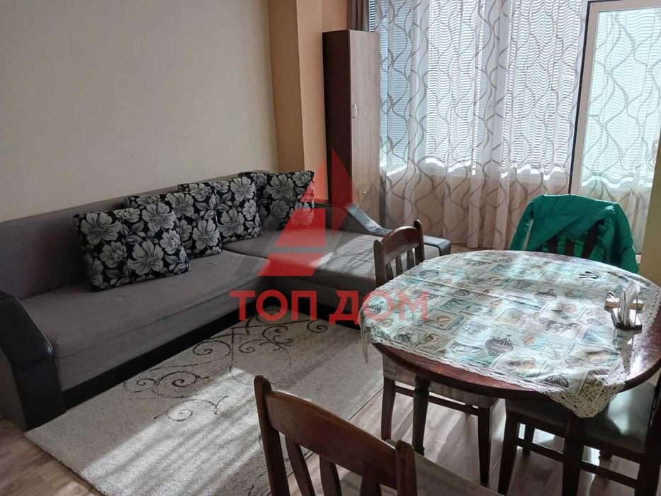 Дава се под наем Двустаен апартамент в Варна, Център - 60 кв.м за 663 € - Снимка #2