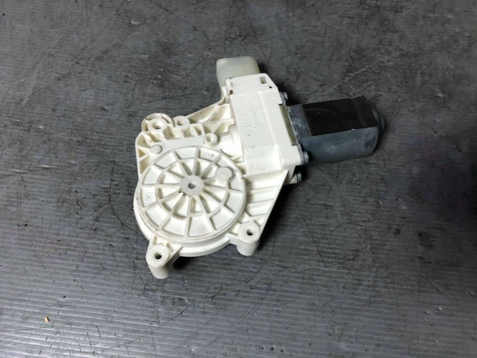 motoras geam electric stanga spate bmw seria 5 f11
