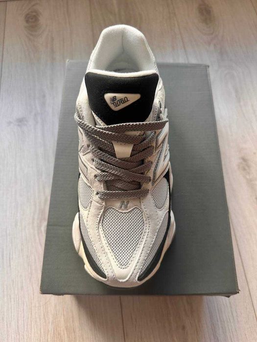 NEW BALANCE 9060 Mărimea 39
