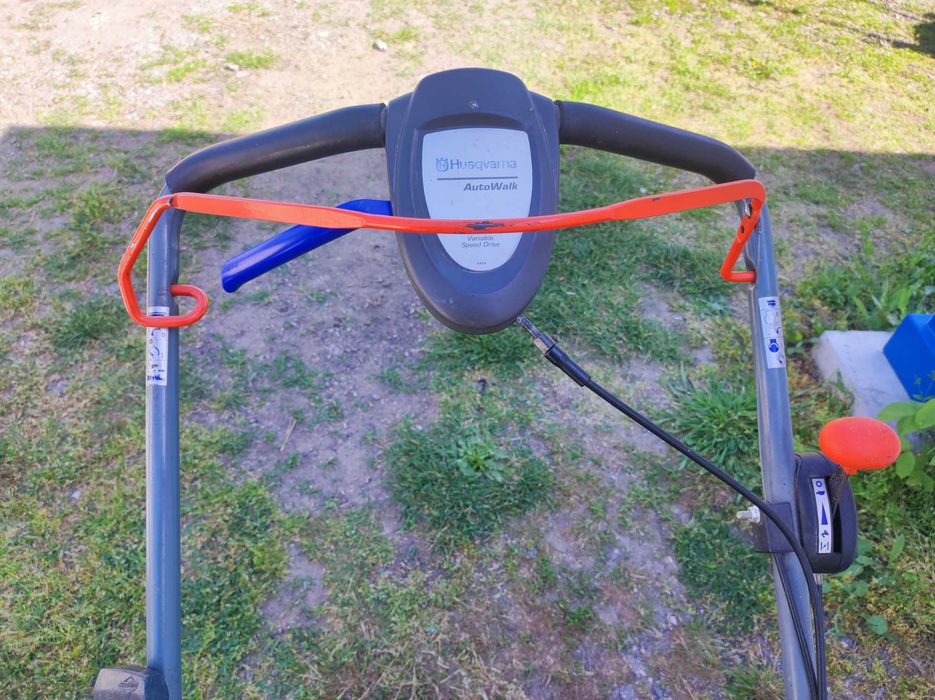Бензинова самоходна косачка Husqvarna R150SV BriggsStratton 700series с кош, 150cc, 4кс, 4t, 50см, 37кг
