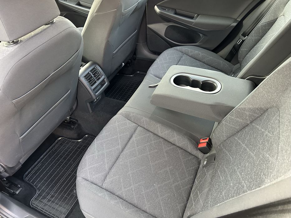 2021 VW Golf 8 Life Edition 2.0 TDI Full Led/ACC/Side & Lane Assist/Istoric complet/Germania