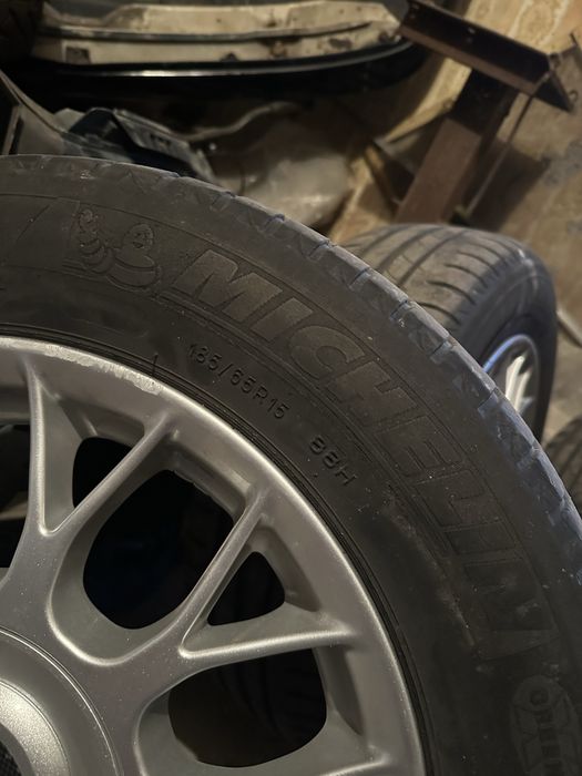 Джанти с гуми Peugeot 15R