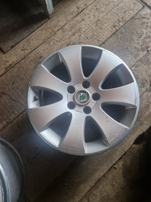 Продам легкосплавные диски