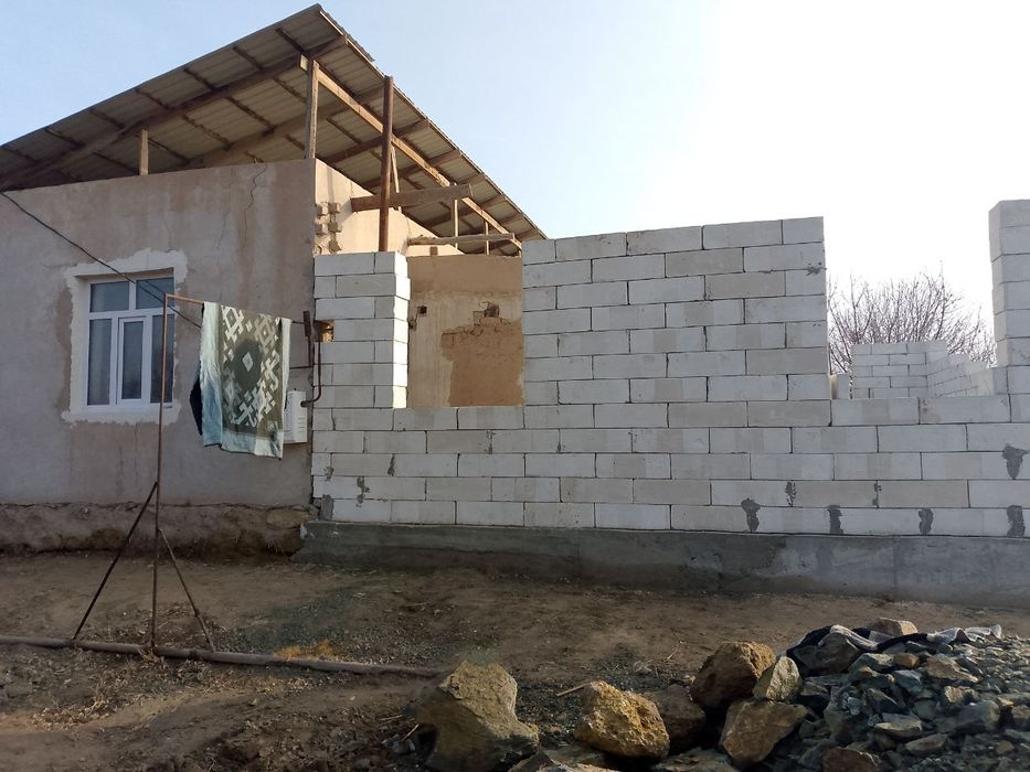 Уй сатылади3комната