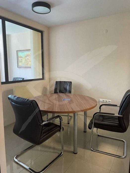 Дава се под наем Офис в Пловдив, Център - 71 кв.м за 180000 € - Снимка #8