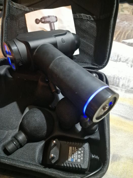 Pistol pentru masaj (modelul mara),absolut nou. 8 viteze
