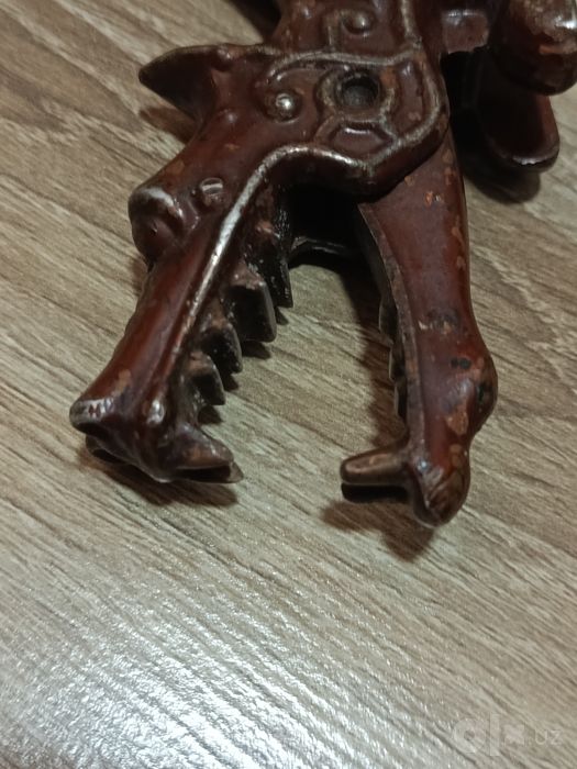 Советский орехокол