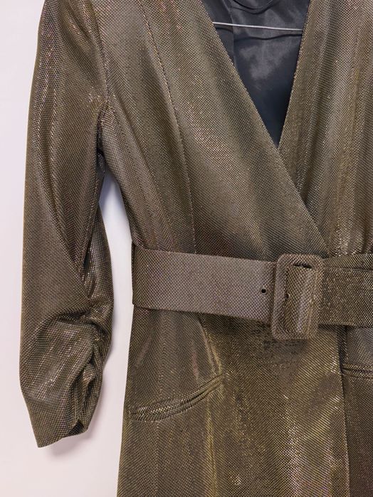 Парти рокля с метален ефект