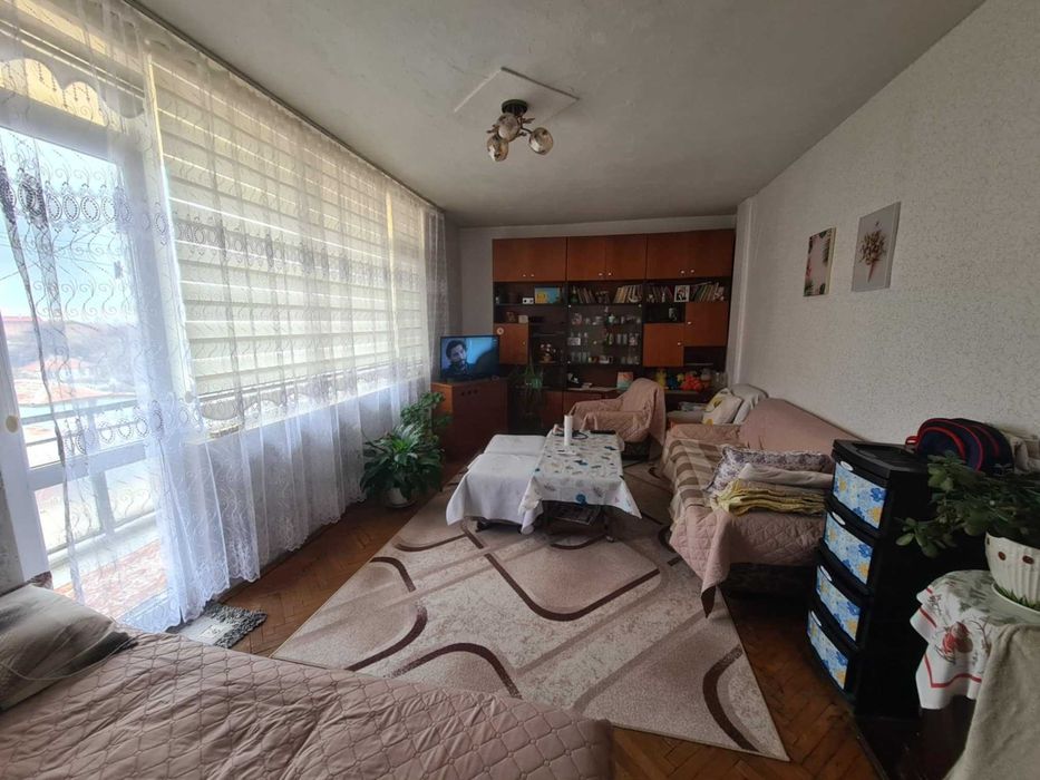 Продава се Двустаен апартамент в Хасково, Република - 72 кв.м за 815 €/кв.м - Снимка #1