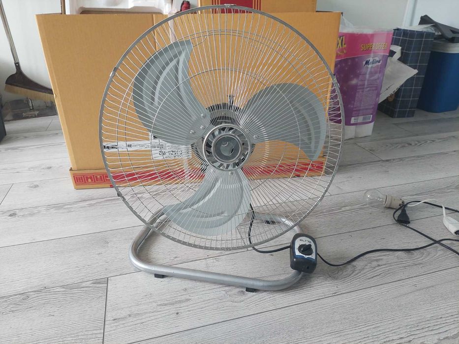 Вентилатор 3 в 1 Elite EF-0421 18