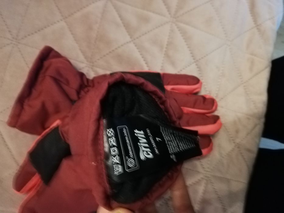 2 чифта детски Ръкавици за ски 7-10г.