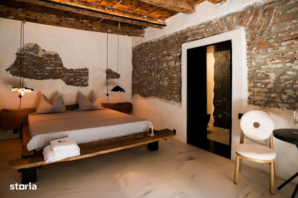 Vand 3 studio-uri in regim hotelier