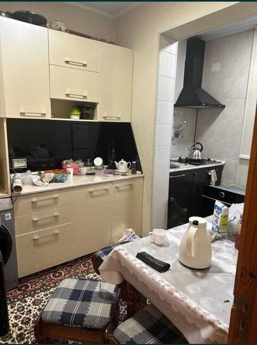 ~Чилонзор 20  3 хонали дом сотилади