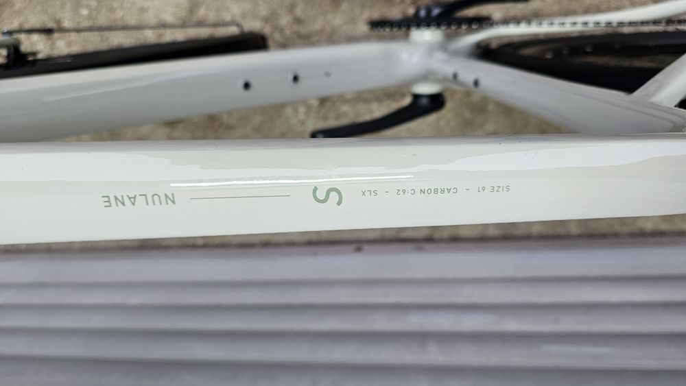 Карбонов cube Nolane