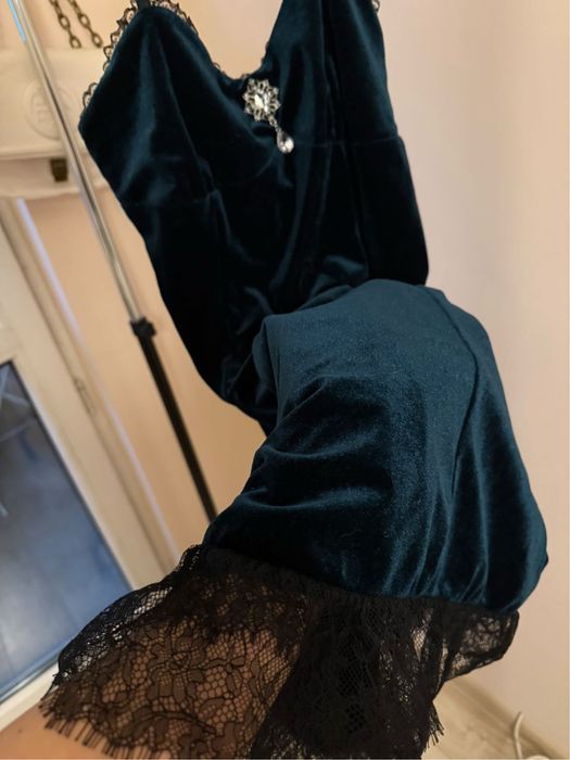 Уникална зелена рокля