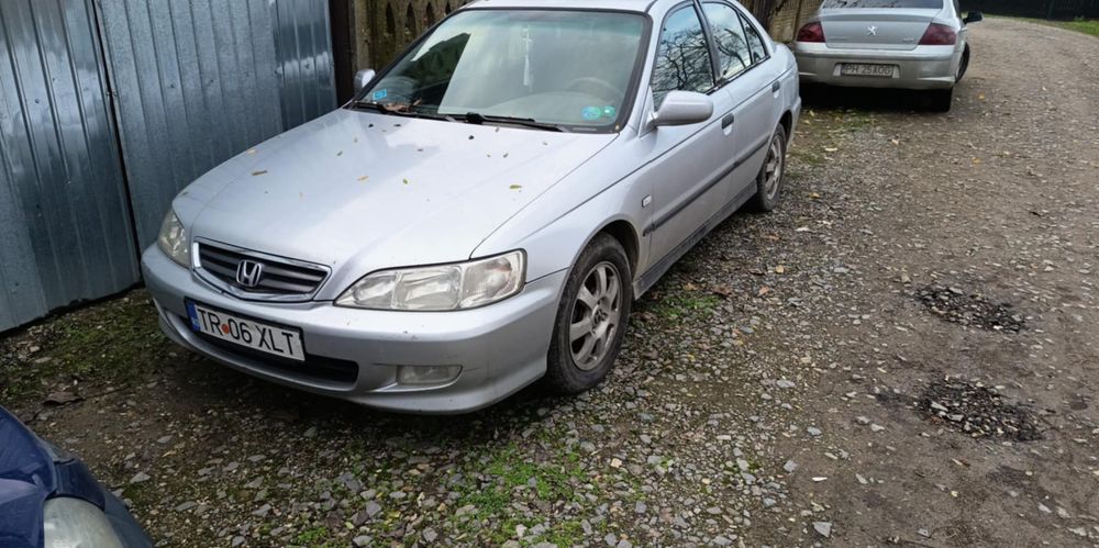 Vând/schimb honda acord