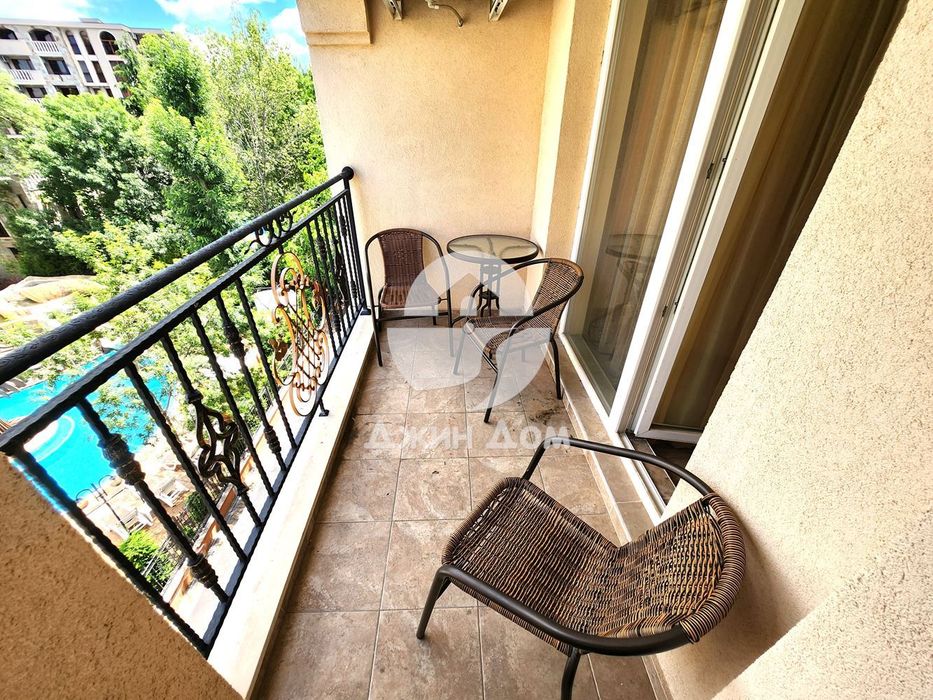 Продава се Тристаен апартамент в к.к. Слънчев бряг - 51 кв.м за 1216 €/кв.м - Снимка #4