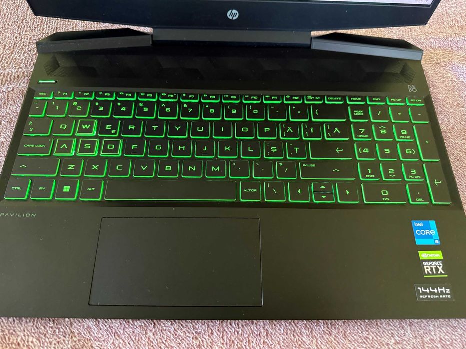 Laptop Gaming HP Pavilion 15-dk2031nq i5 11th gen, 16 gb, rtx 3050ti, 256 ssd + Licenta Win 10 PRO(+ upgrade la win 11)