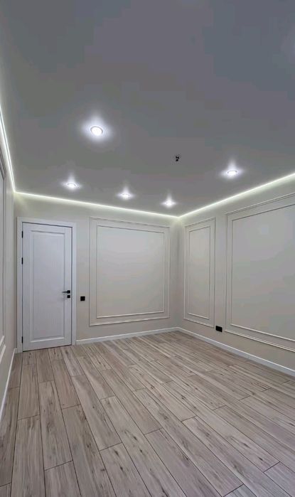 Штукатурка, Левкас краска обой