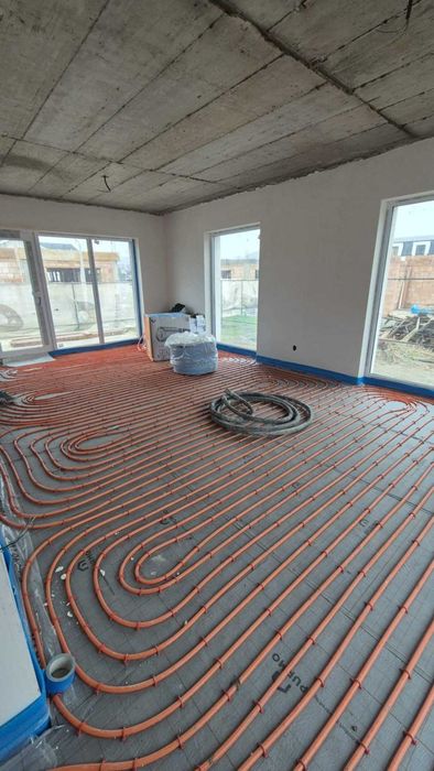 Case tip duplex  constructie premium - 117 mp utili + curte 250 mp Livezeni.  Se predau finisate. Str Subpadure Livezeni, Mures