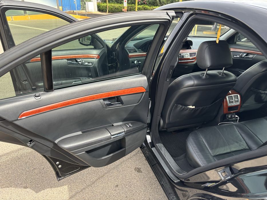 Vand schimb mercedes s