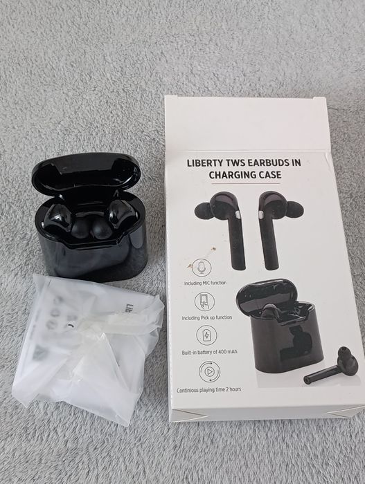 Vând căști noi wireless