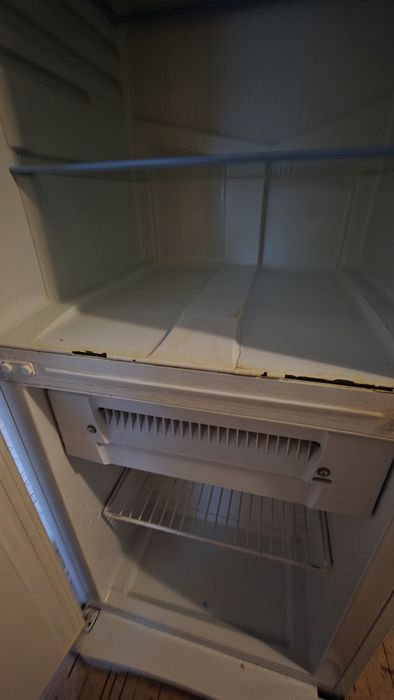 Продам холодильник.