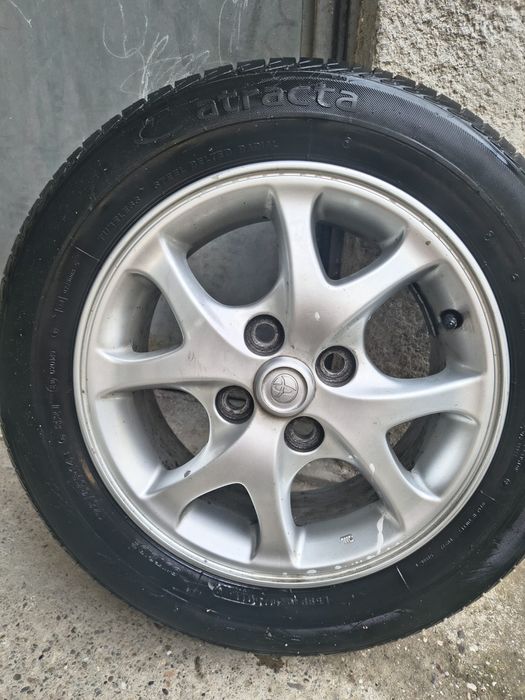 Jante Toyota Yaris 2004