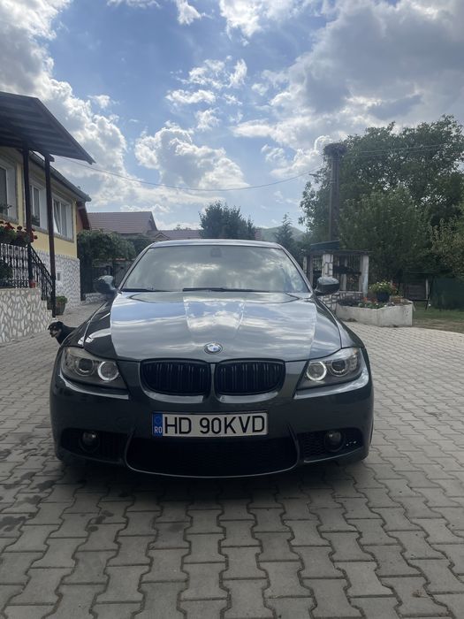 BMW E90 2.0D x-drive