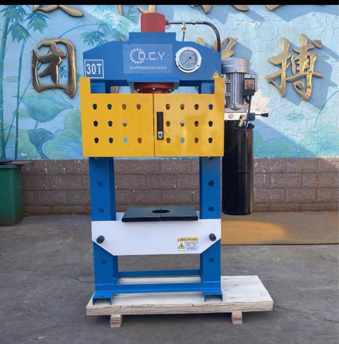 Пресс элктрогидравлический