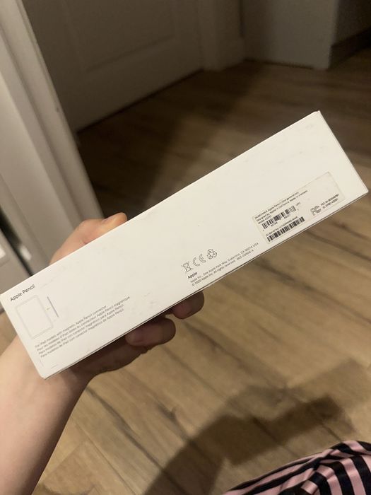 Продам apple pencil 2nd Generation, коробка есть. Оригинал