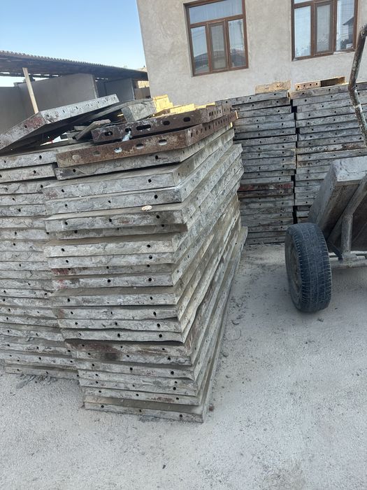Продам опалубку металическую
