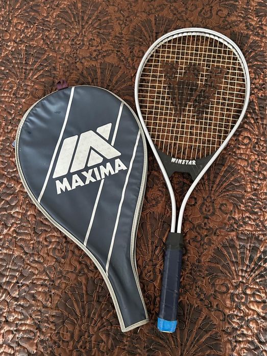 2 rachete de tenis 68 si 64 cm