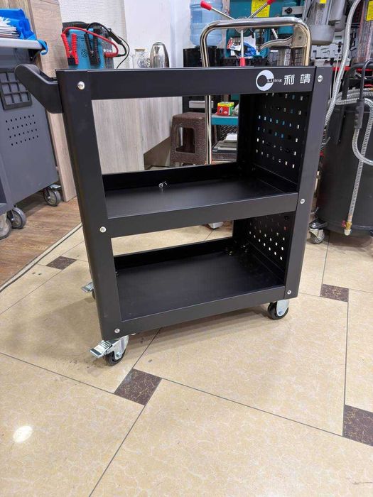 Инструментальная тележка AUTO TOOLS (3-ярусная)