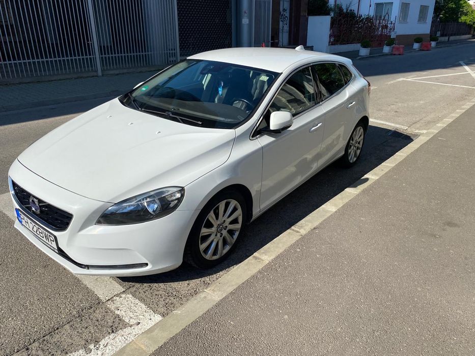 VOLVO V40 2013 — imagine 2