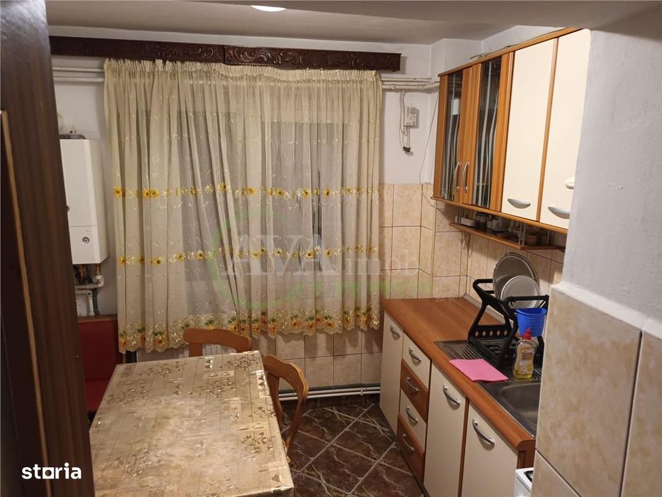 Apartament de vanzare , zona Banca Nationala