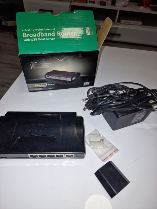 Canyon Broadband Router Ruter with Usb Prinr Server 4 port 10 100 m internet