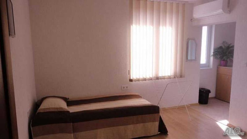 Къща НОЩУВКИ 10 euro ЗА РАБОТНИЦИ център Велико Търново