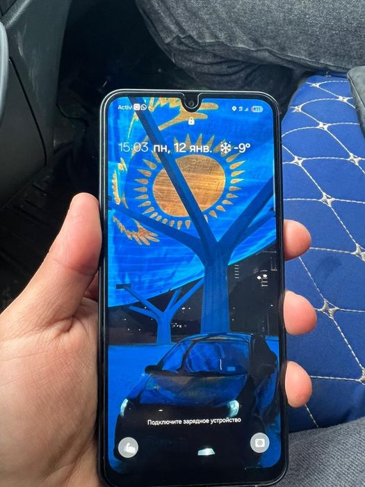 Продам Samsung a17 на 256гб