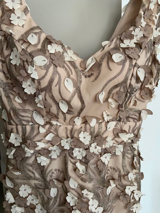 rochie de seara/nunta crem cu flori 3D Madelia