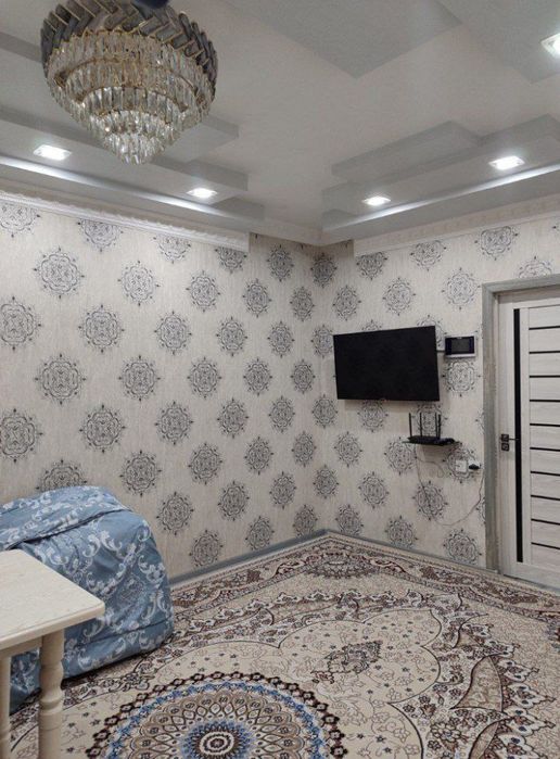 Chilonzor metro bekati yonida