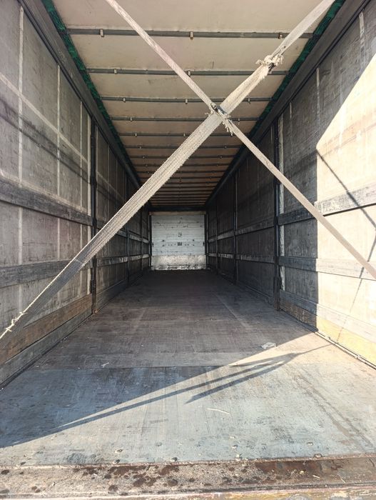 Semiremorca schwarzmuller