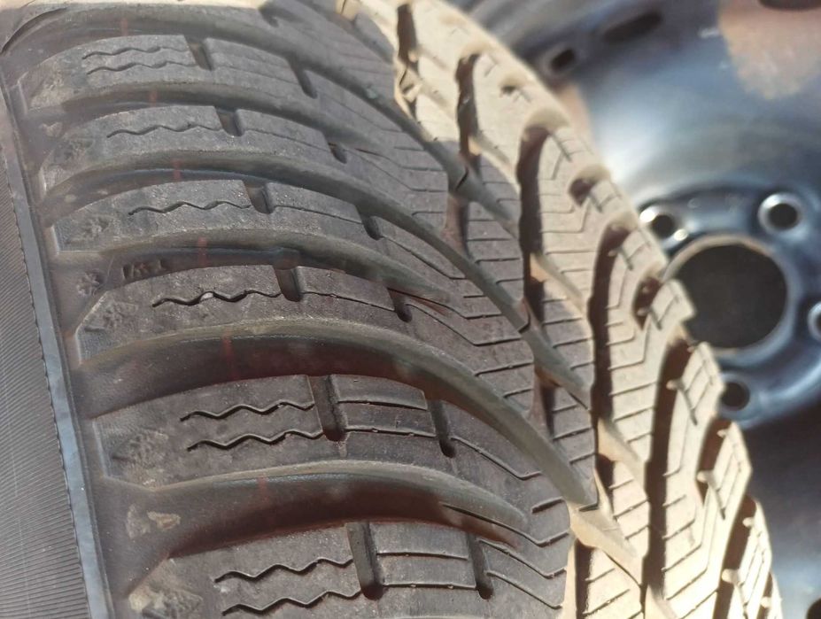 Set Jante Skoda 15, 4 Cauciucuri iarna BFGoodrich 185 60 R15, capace originale Skoda 15, VW, Audi, Seat