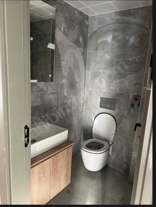 Продава се Двустаен апартамент в Нова Загора - 80 кв.м за 2438 €/кв.м - Снимка #6