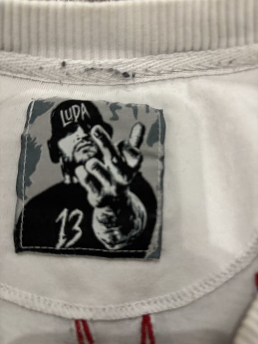 Luda Psycho 4 бяла