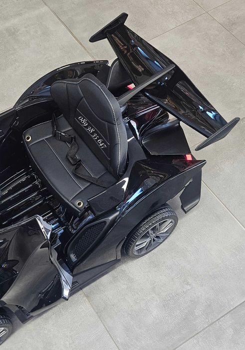 ТОП ЦЕНА!НОВО!Акумулаторна кола Flash BLACK с 4Х4,12V,меки гуми,USB