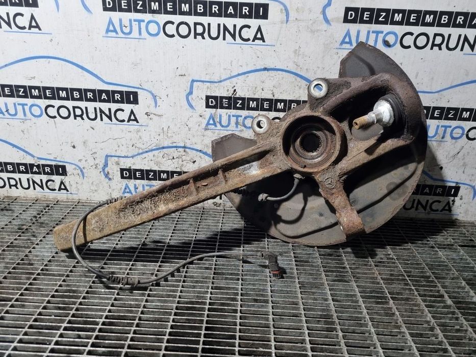 Fuzeta dreapta fata Mercedes ML W164 Facelift 3.0 D 2008 - 2011 Automata 642820 Euro5 ...